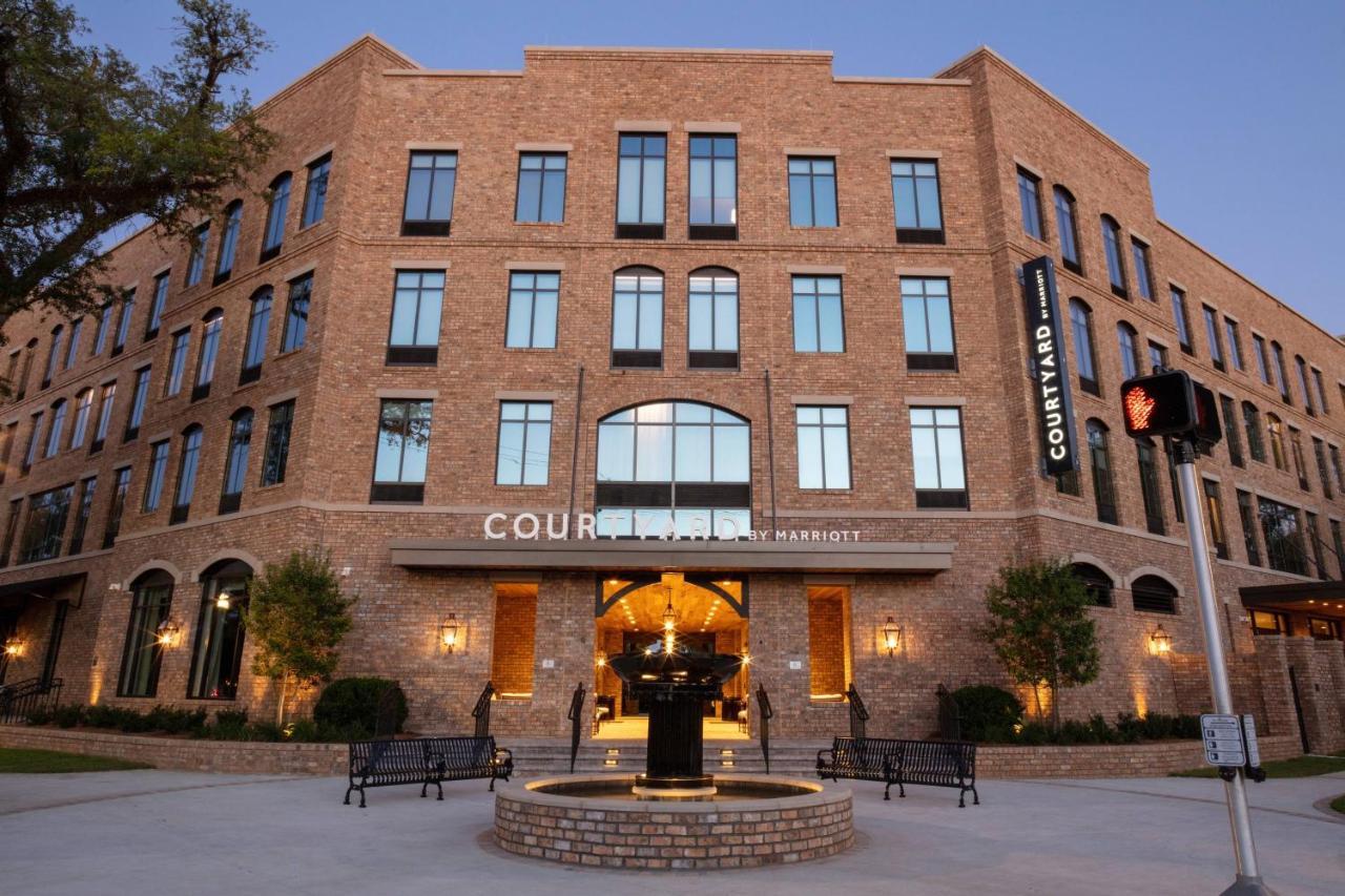 Courtyard By Marriott Thomasville Downtown Exteriör bild