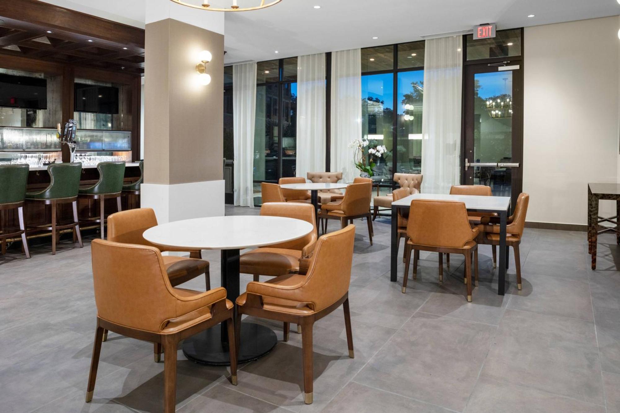 Courtyard By Marriott Thomasville Downtown Exteriör bild